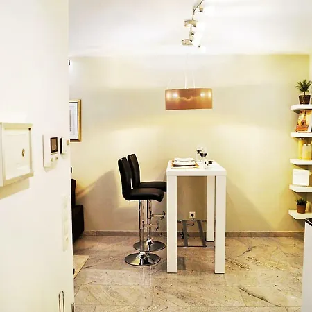 아파트 Amazing Central Apt *